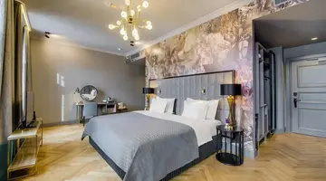 Grand Poet Hotel by Semarah