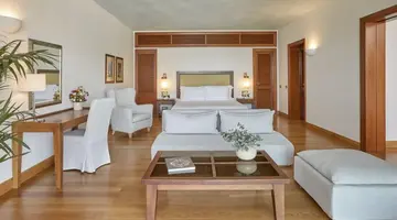 Grand Resort Lagonissi