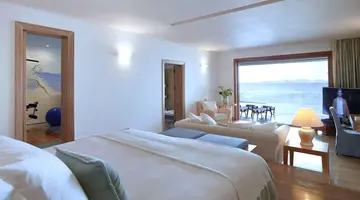 Grand Resort Lagonissi
