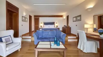 Grand Resort Lagonissi