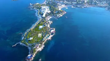 Grand Resort Lagonissi