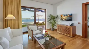 Grand Resort Lagonissi