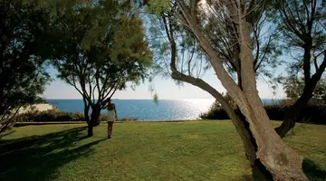 Grand Resort Lagonissi