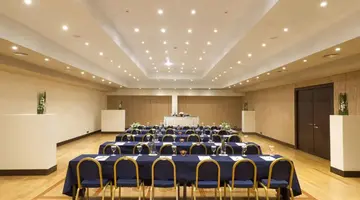 Grand Resort Lagonissi