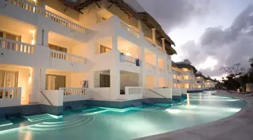 Grand Riviera Princess