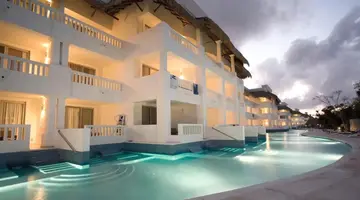 Grand Riviera Princess