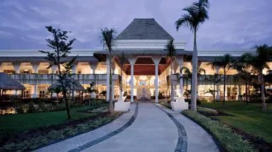Grand Riviera Princess
