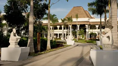 Grand Riviera Princess