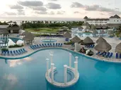 Grand Riviera Princess