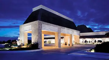 Grand Riviera Princess