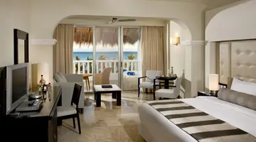 Grand Riviera Princess