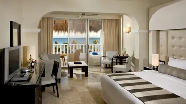 Grand Riviera Princess