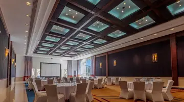 Grand Rotana Resort & Spa