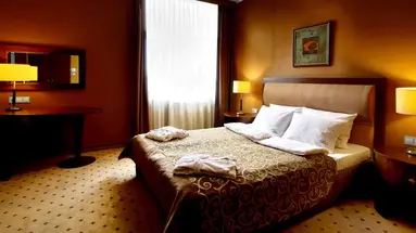 Grand Royal Hotel