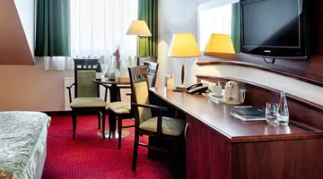 Grand Royal Hotel