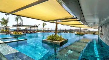 Grand Sapphire Resort & Casino