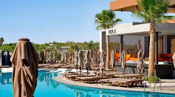 Grand Sapphire Resort & Casino