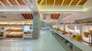 GRAND SIRENIS PUNTA CANA RESORT & AQUAGAMES