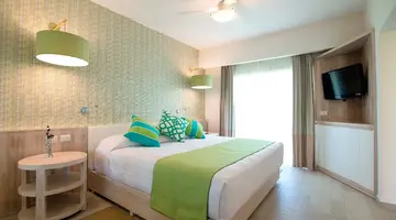 GRAND SIRENIS PUNTA CANA RESORT & AQUAGAMES