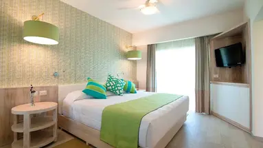 GRAND SIRENIS PUNTA CANA RESORT & AQUAGAMES