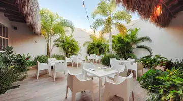GRAND SIRENIS PUNTA CANA RESORT & AQUAGAMES