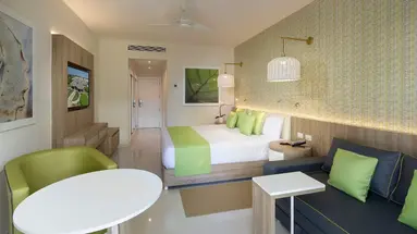 GRAND SIRENIS PUNTA CANA RESORT & AQUAGAMES