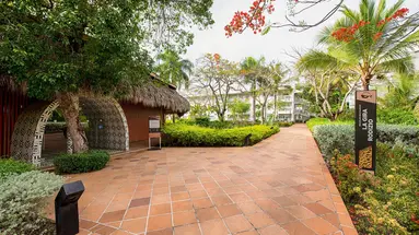 GRAND SIRENIS PUNTA CANA RESORT & AQUAGAMES