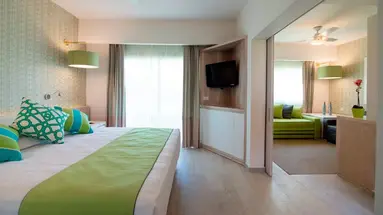 GRAND SIRENIS PUNTA CANA RESORT & AQUAGAMES