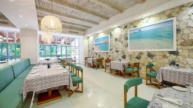 GRAND SIRENIS PUNTA CANA RESORT