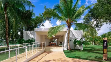 GRAND SIRENIS PUNTA CANA RESORT