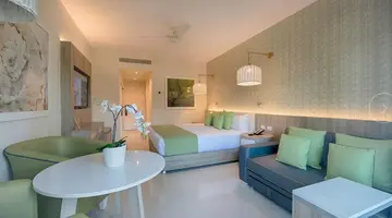 Grand Sirenis Punta Cana Resort