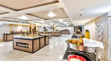 Grand Tala Bay Resort