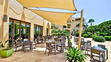 Grand Tala Bay Resort