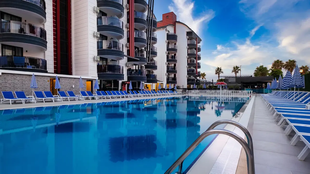 Grand Uysal Beach And Spa Hotel