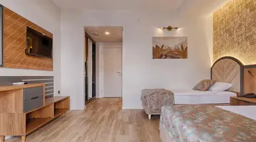 Grand Uysal Beach And Spa Hotel