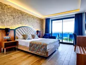 Grand Uysal Beach And Spa Hotel