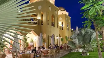 GRAND WATERWORLD MAKADI