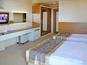 GRAND ZAMAN GARDEN & ANEX HOTEL