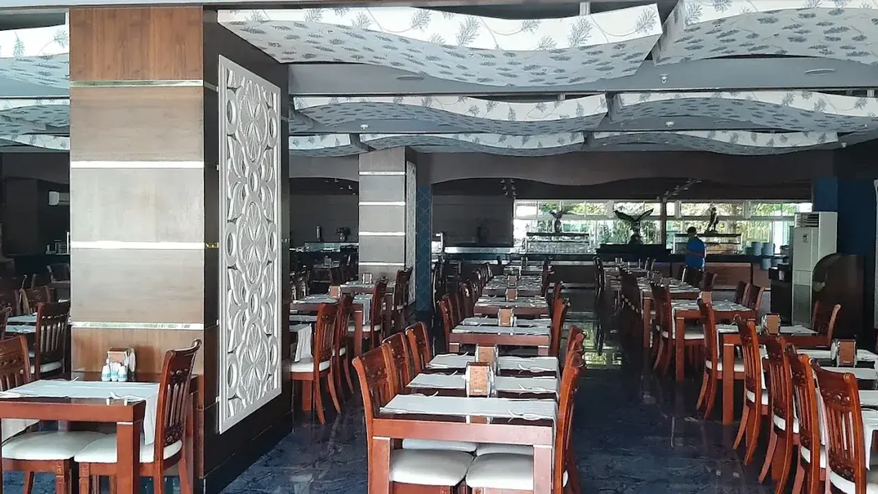 GRAND ZAMAN GARDEN & ANEX HOTEL