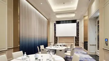 Grande Centre Point Surawong Bangkok