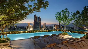 GRANDE CENTRE POINT SURAWONG