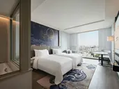 GRANDE CENTRE POINT SURAWONG
