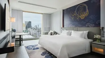 GRANDE CENTRE POINT SURAWONG