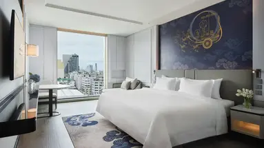 GRANDE CENTRE POINT SURAWONG
