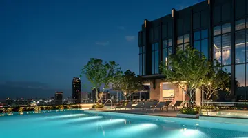 GRANDE CENTRE POINT SURAWONG