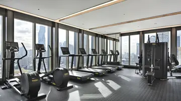 GRANDE CENTRE POINT SURAWONG