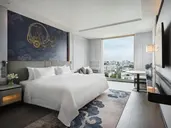 GRANDE CENTRE POINT SURAWONG