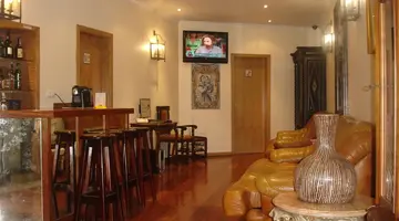 Grande Pensao Residencial Alcobia