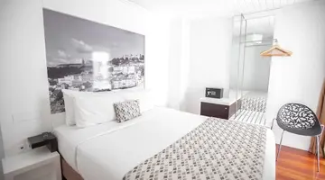 Grande Pensao Residencial Alcobia
