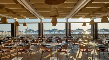 GranSerena Hotel